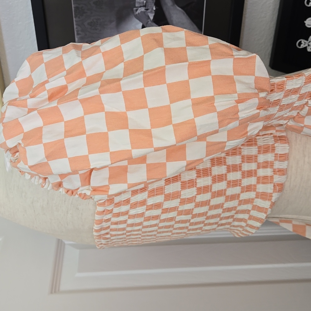 Wayf Checkered Women's Top In Peach & White Checkboard, NWOT - Picture 9 of 12